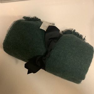 Hearth and Hand by Magnolia Throw Blanket